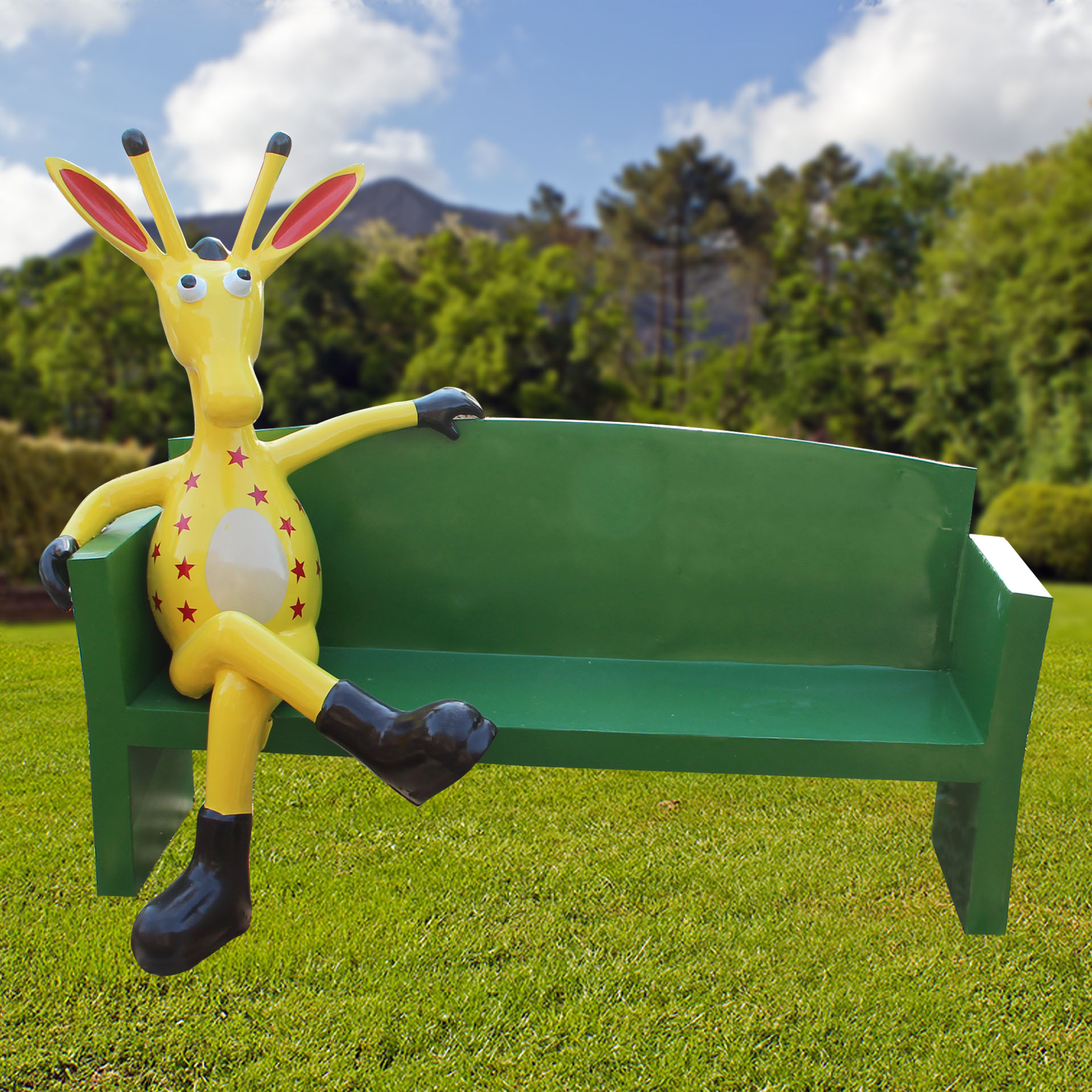 玻璃鋼雕塑體現藝術之美