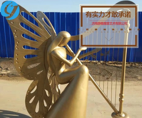 恒大地產鍛銅雕塑